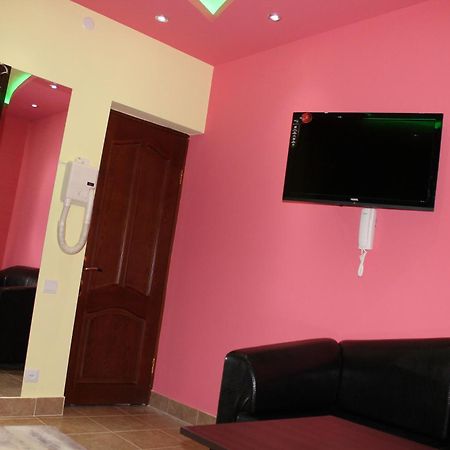 Princ Plaza Hotel Erévan Extérieur photo
