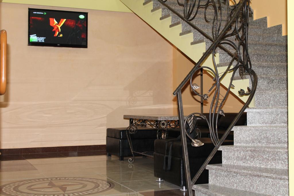 Princ Plaza Hotel Erévan Chambre photo